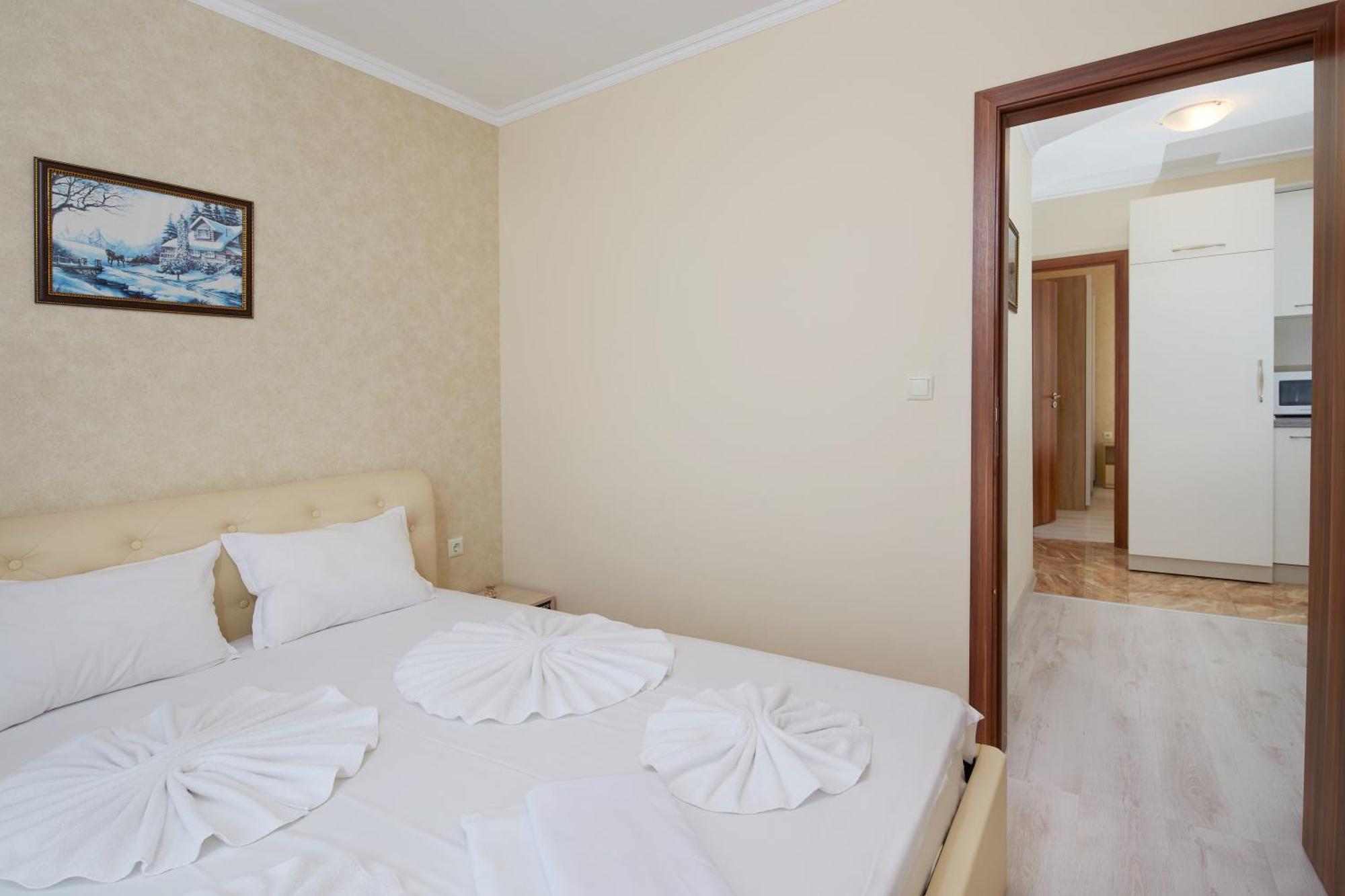 Villa Sardinia And Spa Sveti Vlas Buitenkant foto